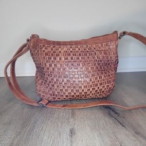 Vilenca Holland Leather Crossbody Bag